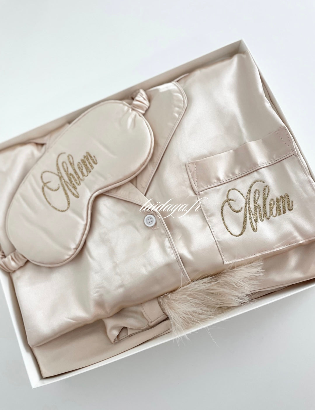Box Pyjama plume